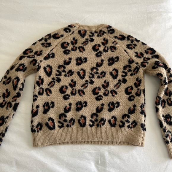 Animal print warm sweater - Picture 2 of 3